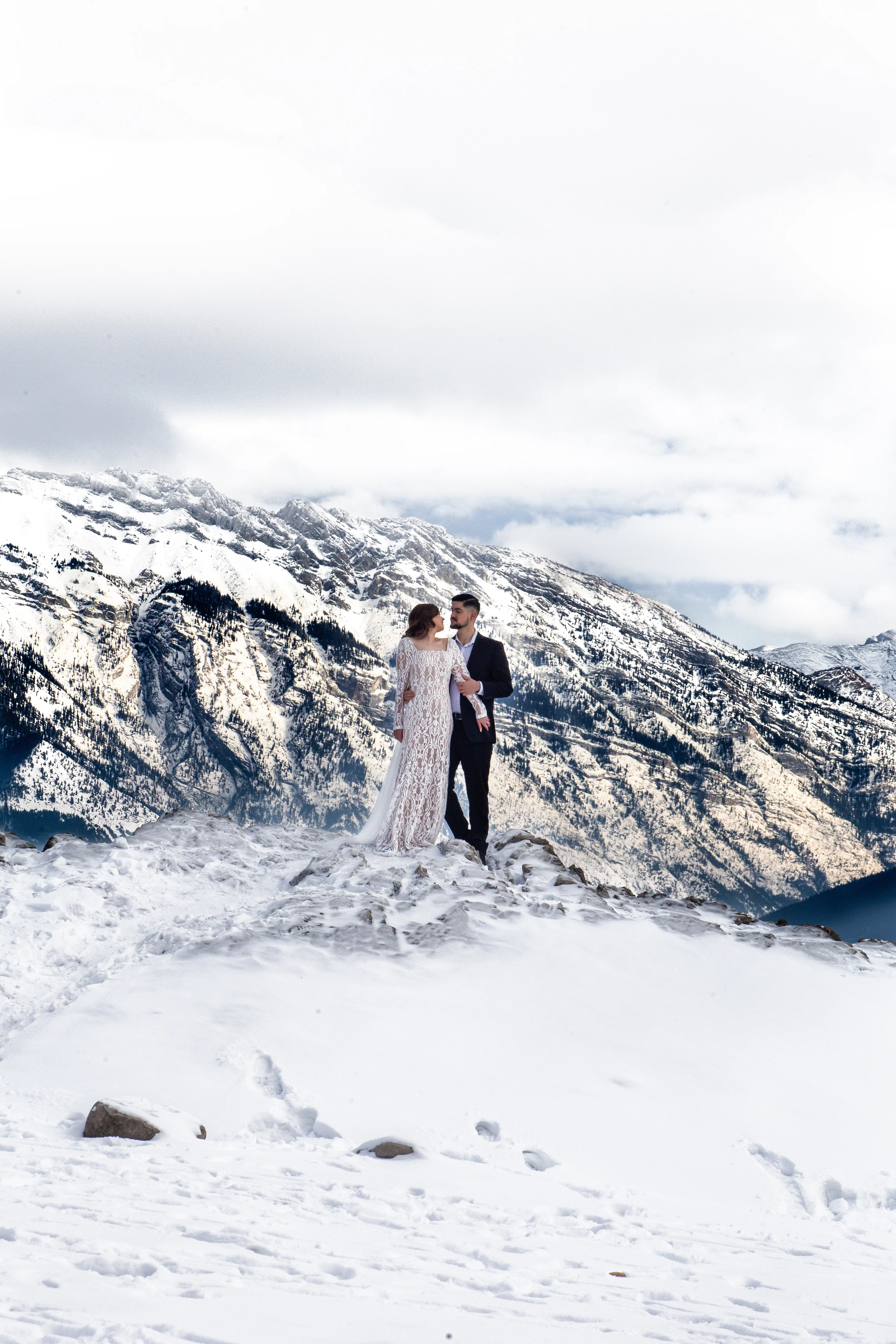 Fotografía editorial de boda - 2. Olivia & Isaac   Banff, CanadÁ